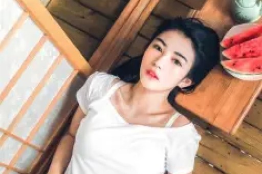 被黑人驮在肩上和孔令辉同居11年的马苏现在依旧孑然一身