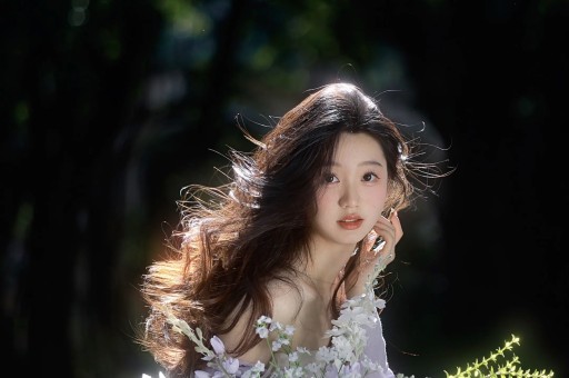 女明星集体“塌房”她们为啥都不装了 女明星集体“塌房”她们为啥都不装了